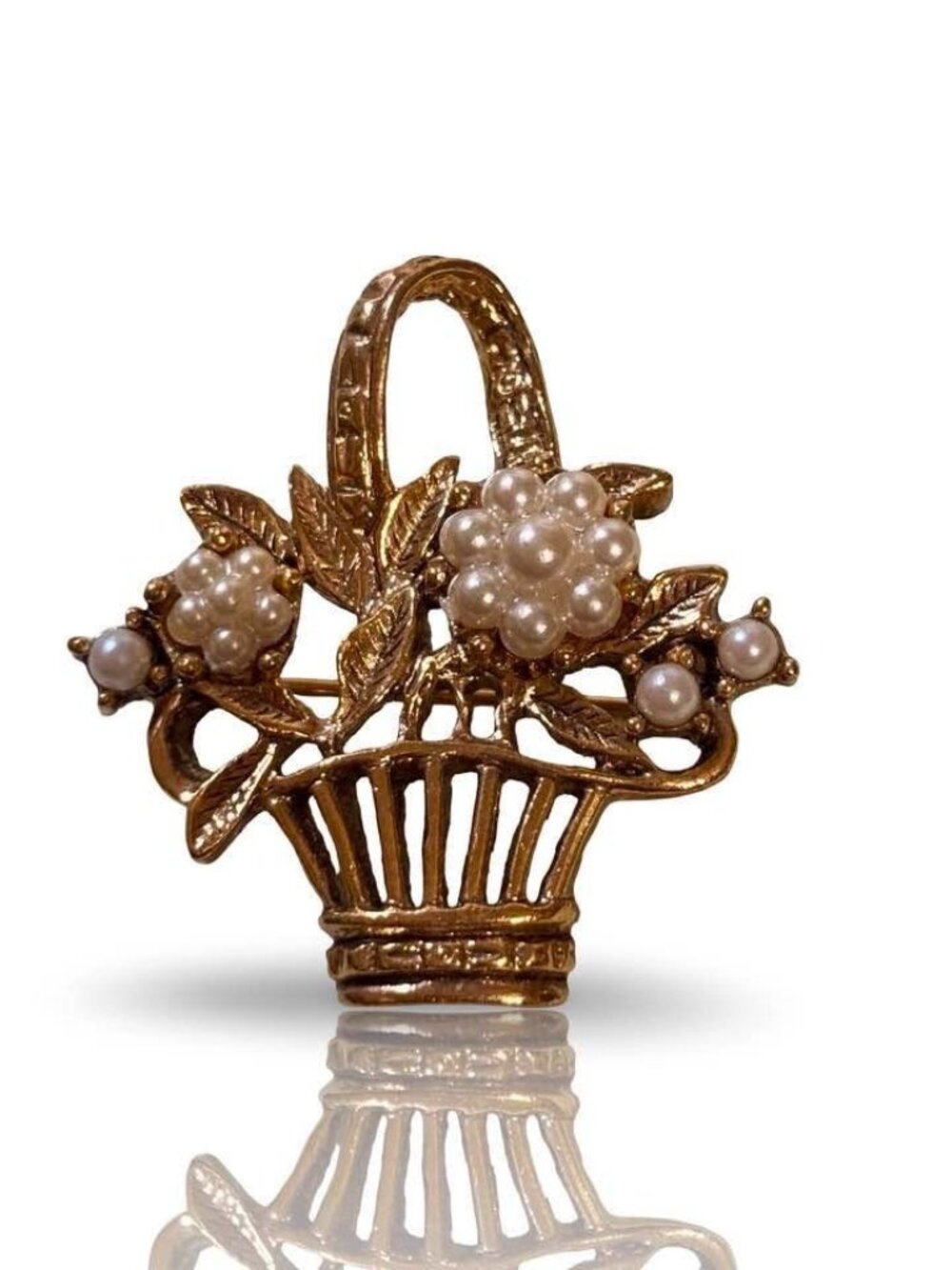 Vintage Basket Brooch with Faux Pearl Flowers gold tone